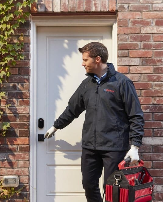 Reliance Technician closing the door